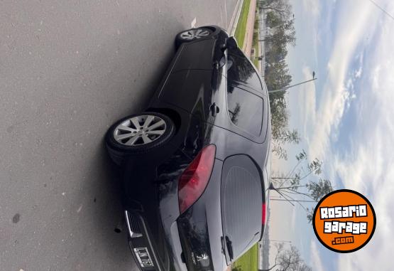 Autos - Peugeot 308 2012 Nafta 190000Km - En Venta