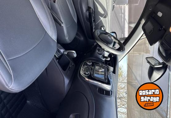 Autos - Renault Captur 2021 Nafta 30000Km - En Venta