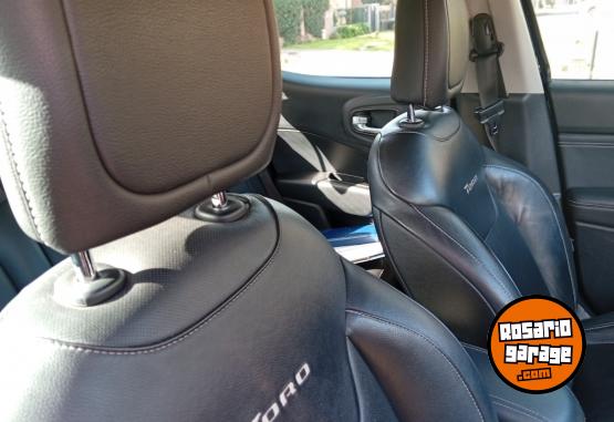 Camionetas - Fiat Toro fredoom 2020 GNC 113000Km - En Venta