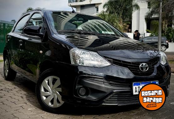 Autos - Toyota ETIOS 2019 Nafta 60000Km - En Venta