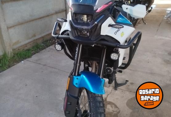 Motos - CF 450 MT 2025 Nafta 7800Km - En Venta
