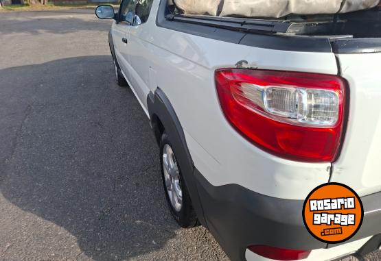 Utilitarios - Fiat Strada jtd 2016 Diesel 205000Km - En Venta