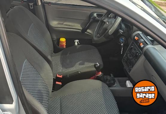 Autos - Chevrolet Corsa Classic LT 2011 Nafta 255000Km - En Venta