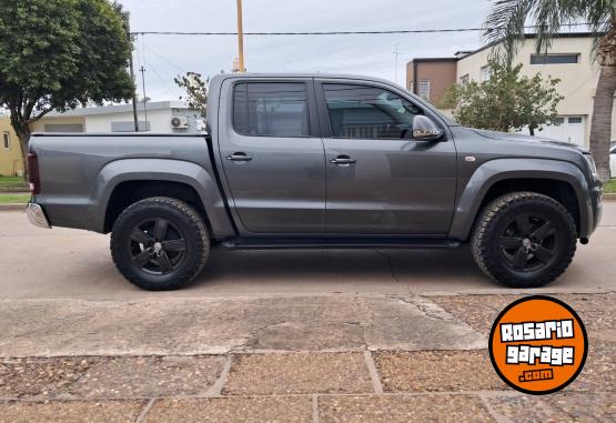 Camionetas - Volkswagen Amarok D/C TDI 2.0 180hp 2023 Diesel 78000Km - En Venta
