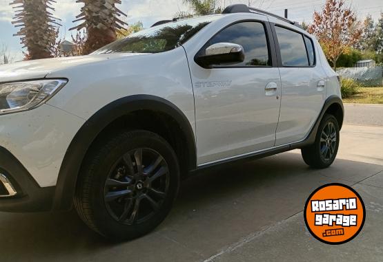 Autos - Renault STEVEN 2023 Nafta 30000Km - En Venta