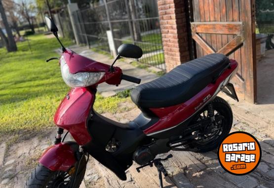Motos - Zanella zb 125r tunning 2025 Nafta 10800Km - En Venta