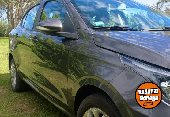 Autos - Fiat 1.3 drive 2021 Nafta 132000Km - En Venta