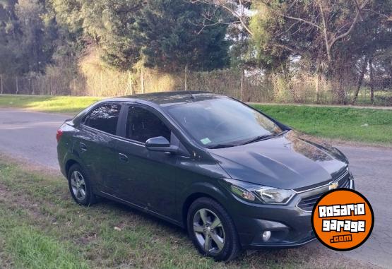 Autos - Chevrolet Prisma 2017 Nafta 94000Km - En Venta