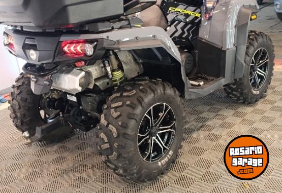 Cuatris y UTVs - CF Force 2022 3200Km - En Venta
