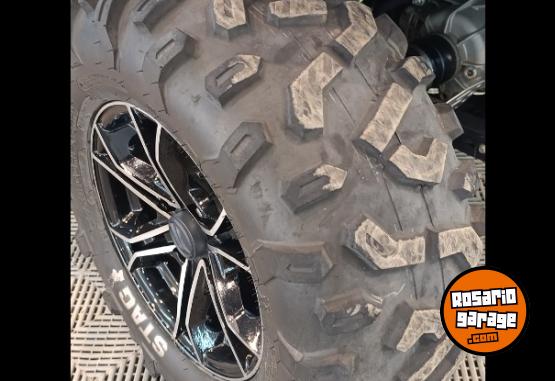 Cuatris y UTVs - CF Force 2022 3200Km - En Venta