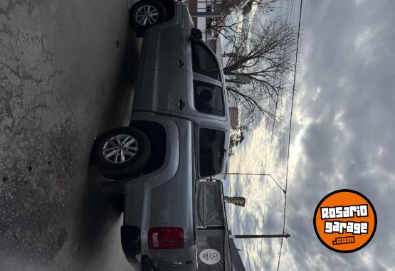 Camionetas - Volkswagen Amarok 2022 Diesel 130000Km - En Venta