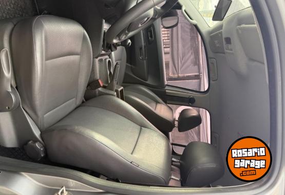Camionetas - Volkswagen Amarok 2022 Diesel 130000Km - En Venta
