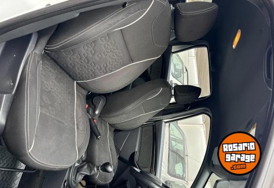 Camionetas - Renault Renault Oroch 2020 Nafta 100000Km - En Venta