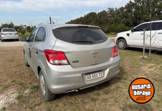 Autos - Chevrolet Onix 1.4 Ls Joy L17 2017 Nafta 105000Km - En Venta