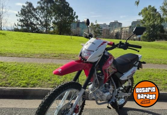 Motos - Keller Miracle 150 2025 Nafta 800Km - En Venta