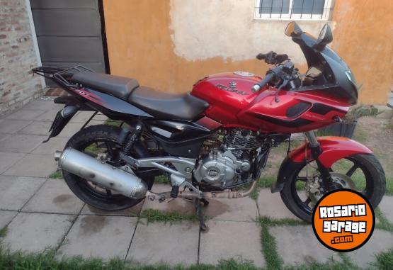 Motos - Bajaj Rouser 2014 Nafta 54000Km - En Venta