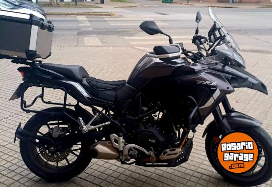 Motos - Benelli TRK 502 2023 Nafta 19500Km - En Venta