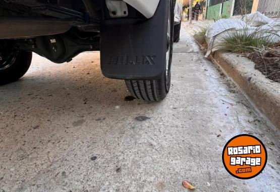 Camionetas - Toyota CD DX 4x4 2020 Diesel 192000Km - En Venta