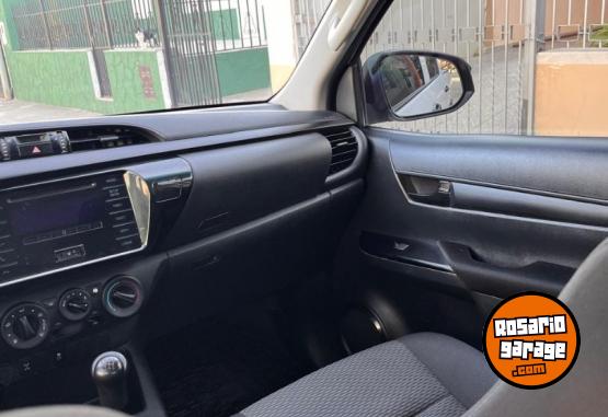 Camionetas - Toyota CD DX 4x4 2020 Diesel 192000Km - En Venta