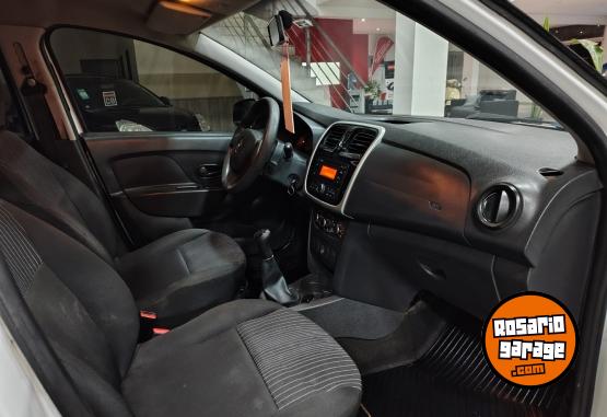 Autos - Renault LOGAN 2017 Nafta 146000Km - En Venta
