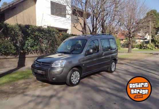 Utilitarios - Citroen Berlingo Xtr multi space 2018 GNC 90000Km - En Venta