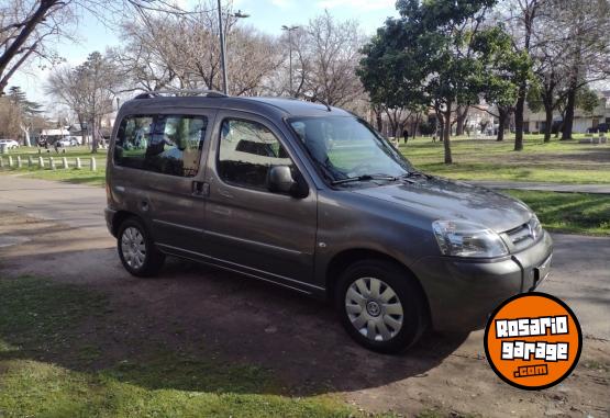Utilitarios - Citroen Berlingo Xtr multi space 2018 GNC 90000Km - En Venta