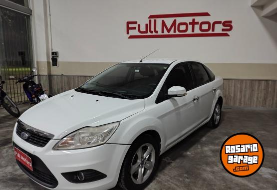 Autos - Ford Focus 2014 GNC 144300Km - En Venta