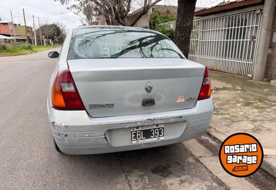Autos - Renault Clio 2003 Nafta 270000Km - En Venta