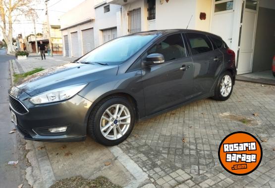 Autos - Ford FOCUS III L/NUEVA 2016 GNC 90000Km - En Venta