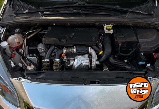 Autos - Peugeot 308 HDI 2018 Diesel 92000Km - En Venta