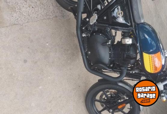 Motos - Royal Enfield Interceptor 2024 Nafta 5500Km - En Venta