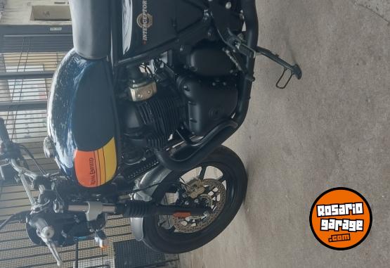 Motos - Royal Enfield Interceptor 2024 Nafta 5500Km - En Venta