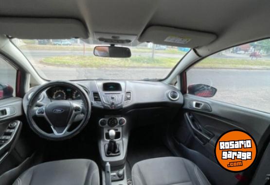 Autos - Ford Fiesta kinetic 2017 Nafta 95000Km - En Venta