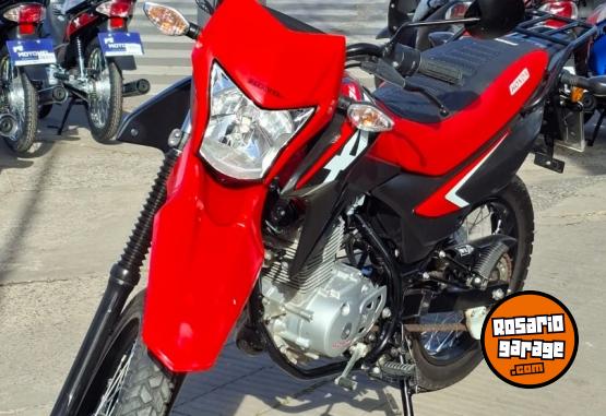 Motos - Honda XR150 2025 Nafta 5000Km - En Venta