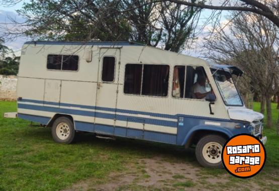 Utilitarios - Motorhome DODGE 100 1986 GNC 120Km - En Venta