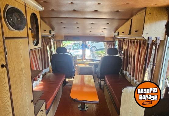 Utilitarios - Motorhome DODGE 100 1986 GNC 120Km - En Venta