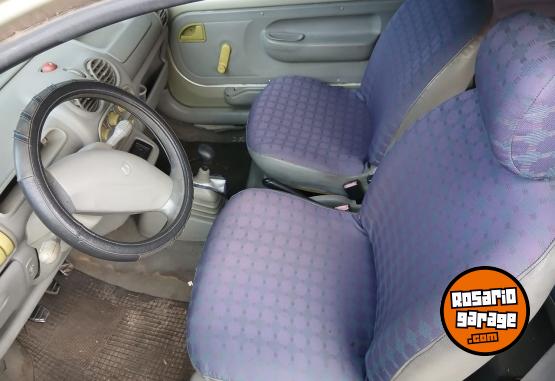 Autos - Renault Twingo Privilege 2000 Nafta 82000Km - En Venta