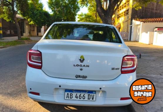 Autos - Renault Logan privilege 1ra mano 2017 Nafta 135000Km - En Venta