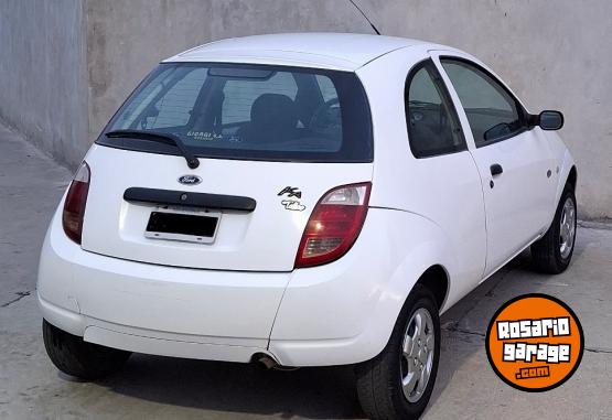 Autos - Ford Ka 1.0 2005 Nafta 180000Km - En Venta