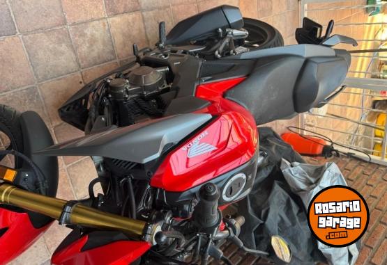 Motos - Honda CB TWISTER 300 2024 Nafta 1400Km - En Venta