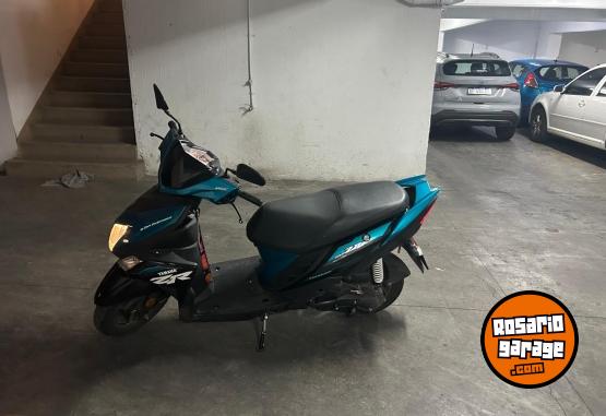 Motos - Yamaha CYGNUS RAY ZR 2022 Nafta 7000Km - En Venta
