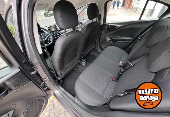 Autos - Fiat Cronos Drive 1.3 GSE Pack 2022 Nafta 93000Km - En Venta