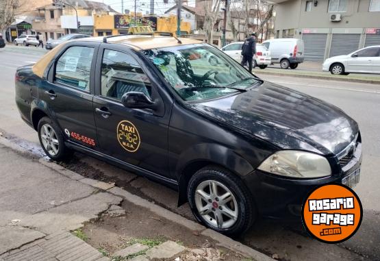 Autos - Fiat SIENA 2017 GNC 450000Km - En Venta