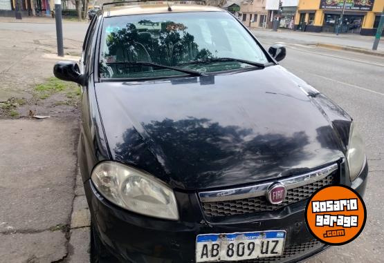 Autos - Fiat SIENA 2017 GNC 450000Km - En Venta