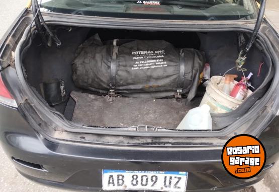 Autos - Fiat SIENA 2017 GNC 450000Km - En Venta