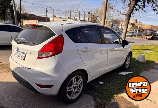 Autos - Ford Fiesta 2018 Nafta 80000Km - En Venta