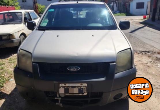 Autos - Ford ECOSPORT 2005 Nafta 280000Km - En Venta