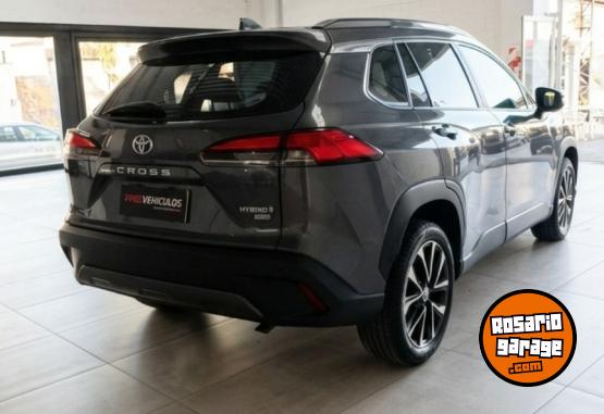 Autos - Toyota COROLLA CROSS SEG 2023 Nafta 74229Km - En Venta