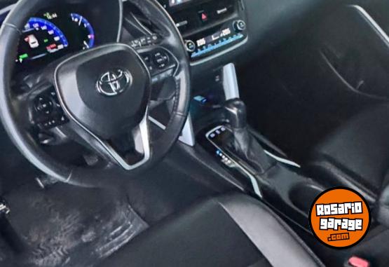 Autos - Toyota COROLLA CROSS SEG 2023 Nafta 74229Km - En Venta