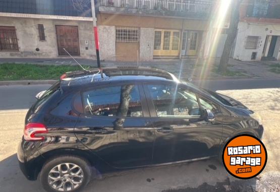 Autos - Peugeot 208 1.6 ALLURE TOUCHSCREE 2015 Nafta 130000Km - En Venta